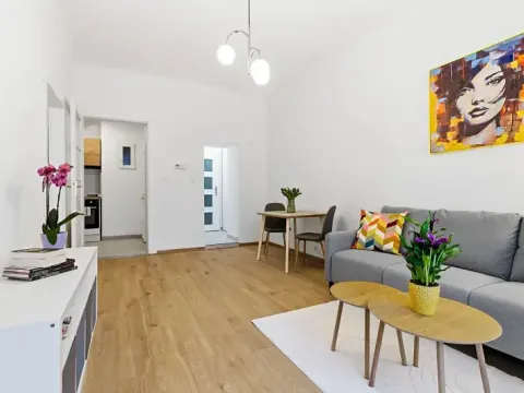 Prodej bytu 2+kk, Praha - Dejvice, Zemědělská, 46 m2