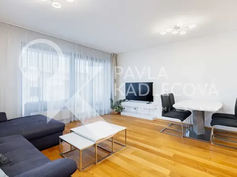 Pronájem bytu 3+kk, Praha - Karlín, Sokolovská, 100 m2