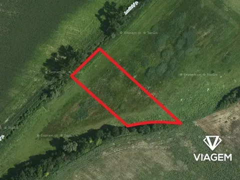 Prodej podílu pole, Lovčice, 935 m2