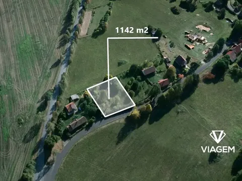 Prodej podílu pozemku pro bydlení, Kovářov, 2072 m2