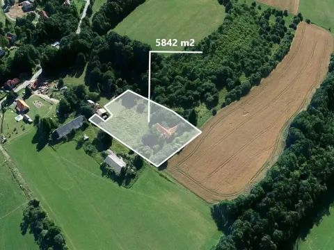 Prodej podílu komerčního pozemku, Sloupno, 2921 m2