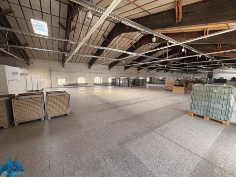 Pronájem skladu, Trutnov, Tovární, 1610 m2