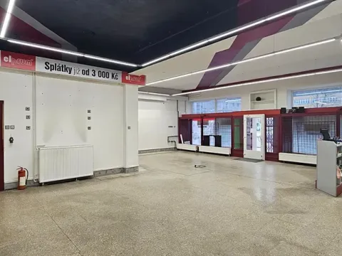 Pronájem obchodního prostoru, Letovice, Masarykovo náměstí, 140 m2