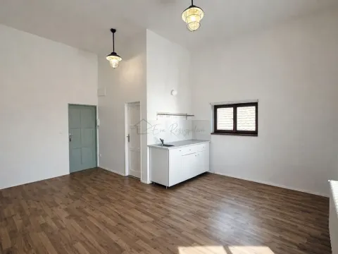 Pronájem bytu 1+kk, Kroměříž, 25 m2