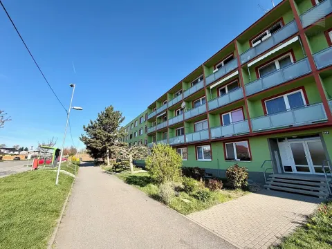 Pronájem bytu 3+1, Hrušovany u Brna, Sídliště, 72 m2