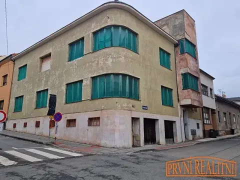 Prodej komerční nemovitosti, Uherský Brod, Komenského, 564 m2