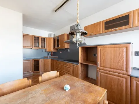 Pronájem bytu 3+1, Praha - Hodkovičky, Pod lysinami, 74 m2