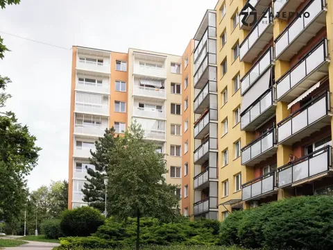Pronájem bytu 3+1, Brno, Okrouhlá, 84 m2