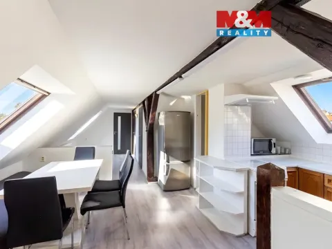 Prodej rodinného domu, Plzeň - Doudlevce, Zborovská, 155 m2