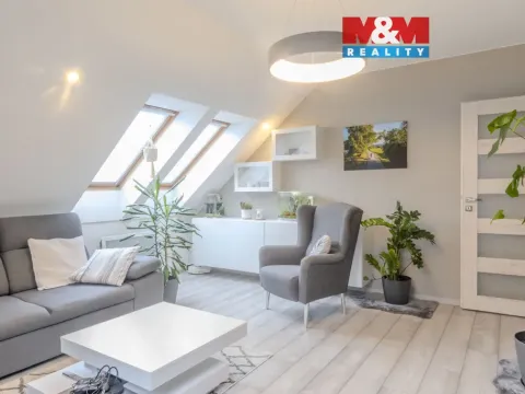 Prodej bytu 3+1, Zlín - Kudlov, Žlutá, 87 m2