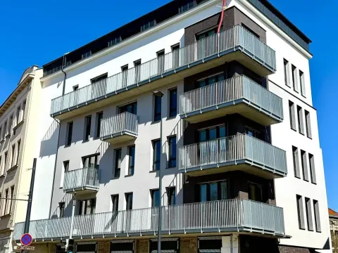 Pronájem obchodního prostoru, Praha - Libeň, Zenklova, 51 m2