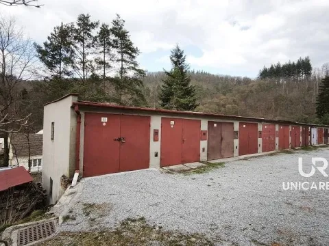 Prodej ostatní, Adamov, Plotní