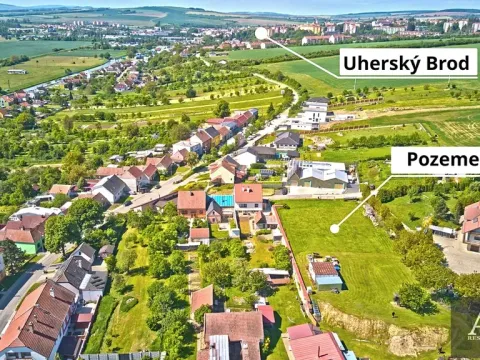 Prodej pozemku pro bydlení, Uherský Brod, 2554 m2