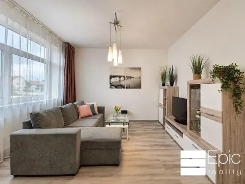 Pronájem bytu 2+kk, Mělník, Nůšařská, 53 m2