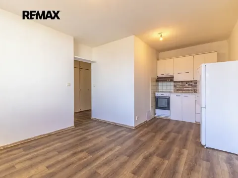 Prodej bytu 1+kk, Kladno, Ostravská, 35 m2