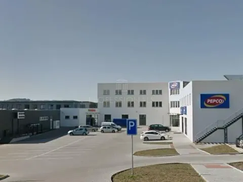 Pronájem obchodního prostoru, Český Krumlov, Tovární, 45 m2