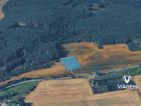 Prodej podílu pole, Nekmíř, 2643 m2