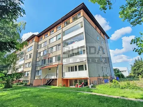 Prodej bytu 3+1, Měšice, 68 m2