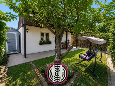 Prodej chaty, Praha, Menclova, 24 m2