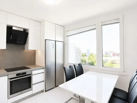 Prodej bytu 3+1, Praha - Kamýk, Imrychova, 71 m2