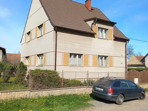 Prodej rodinného domu, Chrášťany, 300 m2