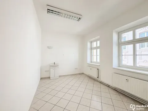 Pronájem komerční nemovitosti, Olomouc, Ostružnická, 84 m2