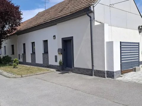 Prodej rodinného domu, Neugasse, Rabensburg, Rakousko, 100 m2