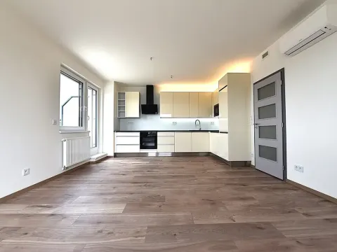 Prodej bytu 3+kk, Praha - Strašnice, Strančická, 138 m2