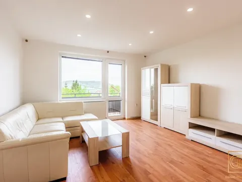 Prodej bytu 3+1, Čebín, 83 m2