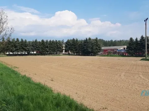 Prodej komerčního pozemku, Police, 3083 m2