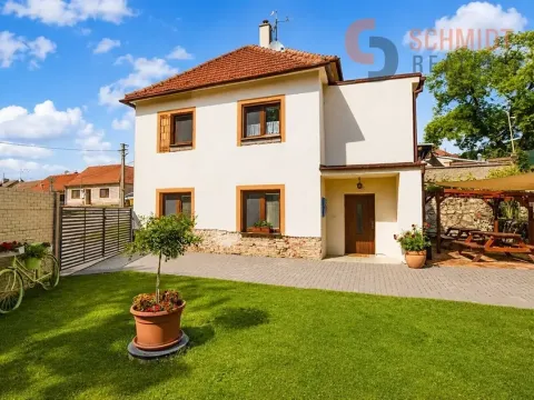 Prodej rodinného domu, Bavory, 323 m2