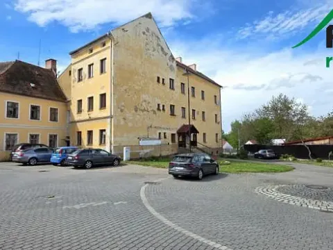 Prodej bytu 2+1, Planá, 60 m2