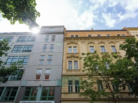 Prodej bytu 1+1, Praha - Holešovice, Na Maninách, 33 m2