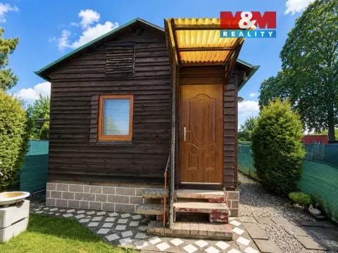 Prodej zahrady, Louny, 400 m2