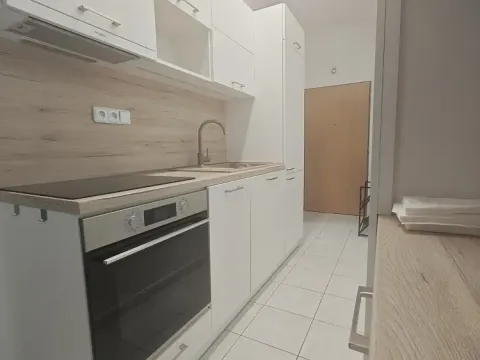 Pronájem bytu 2+kk, Vsetín, Josefa Sousedíka, 53 m2