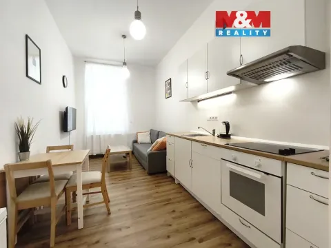 Pronájem bytu 2+kk, Praha - Žižkov, Bořivojova, 35 m2