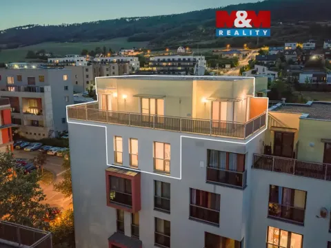 Prodej bytu 4+kk, Beroun - Beroun-Město, Nad Paloučkem, 102 m2