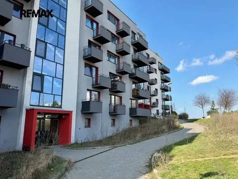 Pronájem bytu 1+kk, Brno, Houbalova, 39 m2