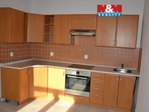 Prodej bytu 1+1, Červený Kostelec, Boženy Němcové, 53 m2