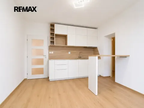 Pronájem bytu 2+kk, Rudná, Masarykova, 47 m2