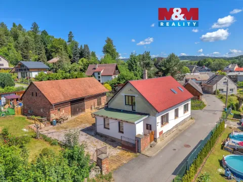 Prodej rodinného domu, Rovensko pod Troskami, Riegrova, 150 m2
