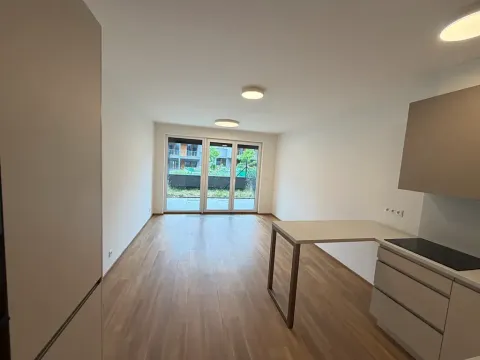 Pronájem bytu 1+kk, Praha - Háje, Výstavní, 34 m2