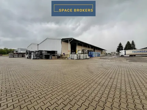 Pronájem skladu, Luštěnice, 2000 m2