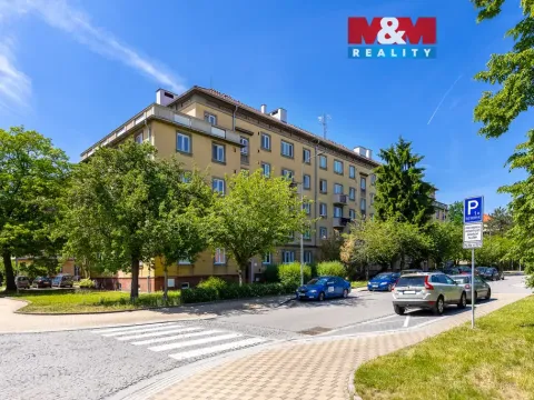 Prodej bytu 2+1, Pardubice - Zelené Předměstí, Čs. armády, 65 m2