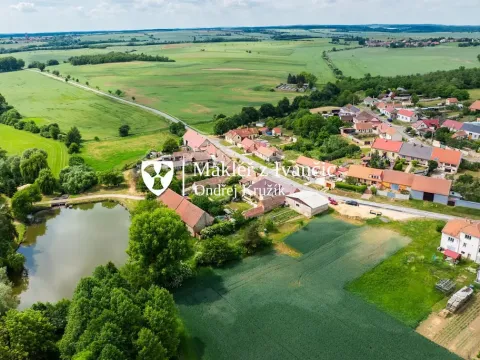 Prodej pozemku, Medlice, 550 m2
