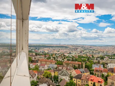 Prodej bytu 3+1, Praha - Kobylisy, Košťálkova, 66 m2