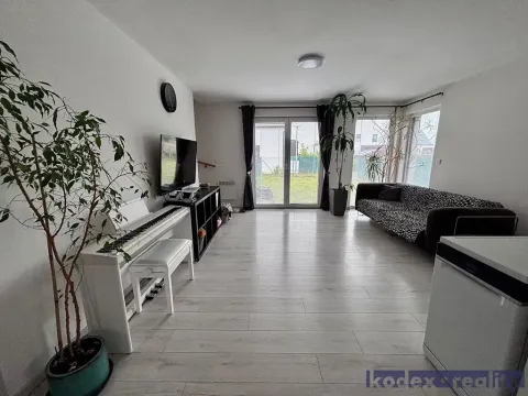 Pronájem bytu 3+kk, Smiřice, 74 m2