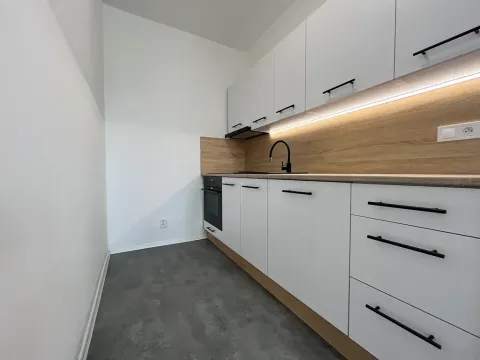 Pronájem bytu 3+1, Třinec, Lidická, 79 m2