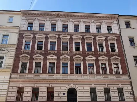 Pronájem bytu 3+kk, Praha - Holešovice, Dobrovského, 60 m2