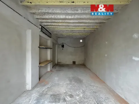 Pronájem garáže, Brno, Sazenice, 15 m2
